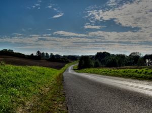 889165_country_road_hdr.jpg